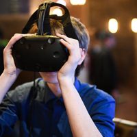 Эксперты оценили перспективы виртуальных кинотеатров в России