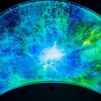 Взрыв при установке натяжных потолков