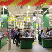 Сбербанк и «Яндекс» претендуют на гипермаркеты «О’кей»