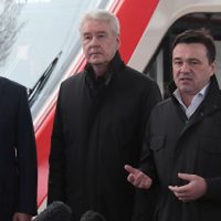 Воробьев и Собянин проехали по МЦД и пообщались с жителями