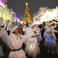 В Москве в новогоднюю ночь перекроют Тверскую и Моховую улицы