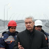 Собянин открыл движение на Дорожной улице и участке Южной рокады