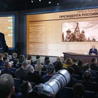 Путин: дальневосточную программу помощи семьям хотят ввести в Зауралье