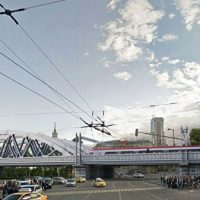 В Москве реконструируют путепровод на Комсомольской площади