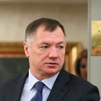 Хуснуллин просит развить инфраструктуру у ледового дворца Новосибирска