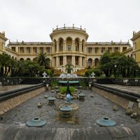 Оператор: решение о закрытии санаториев принимают власти на местах