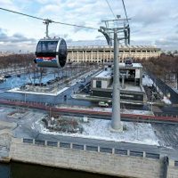 В Москве из-за ветра приостановлено движение по канатной дороге