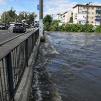 Паводковыми водами на территории 8 регионов России подтоплено 29 мостов