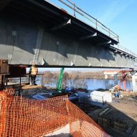 Путин хочет увеличить аванс по контрактам в строительстве инфраструктуры