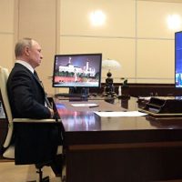 Путин: строительство масштабных инфраструктурных проектов продолжится