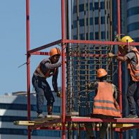 Власти Москвы не разрешили строить торговый центр в деревне Столбово