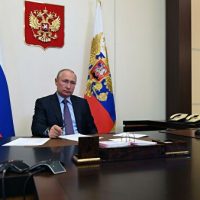 Путин: за 2 месяца построено 16 медцентров для пациентов с коронавирусом