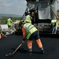 Дорожный нацпроект хотят реализовать на год раньше срока