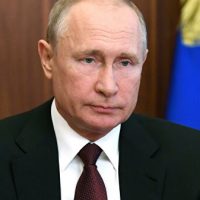 Путин поручил поддержать проект технопарка легпрома в Ивановской области