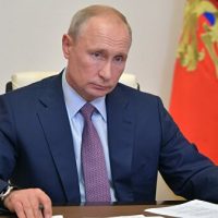 Строительство псковской больницы, которое поддержал Путин, идет в 3 смены